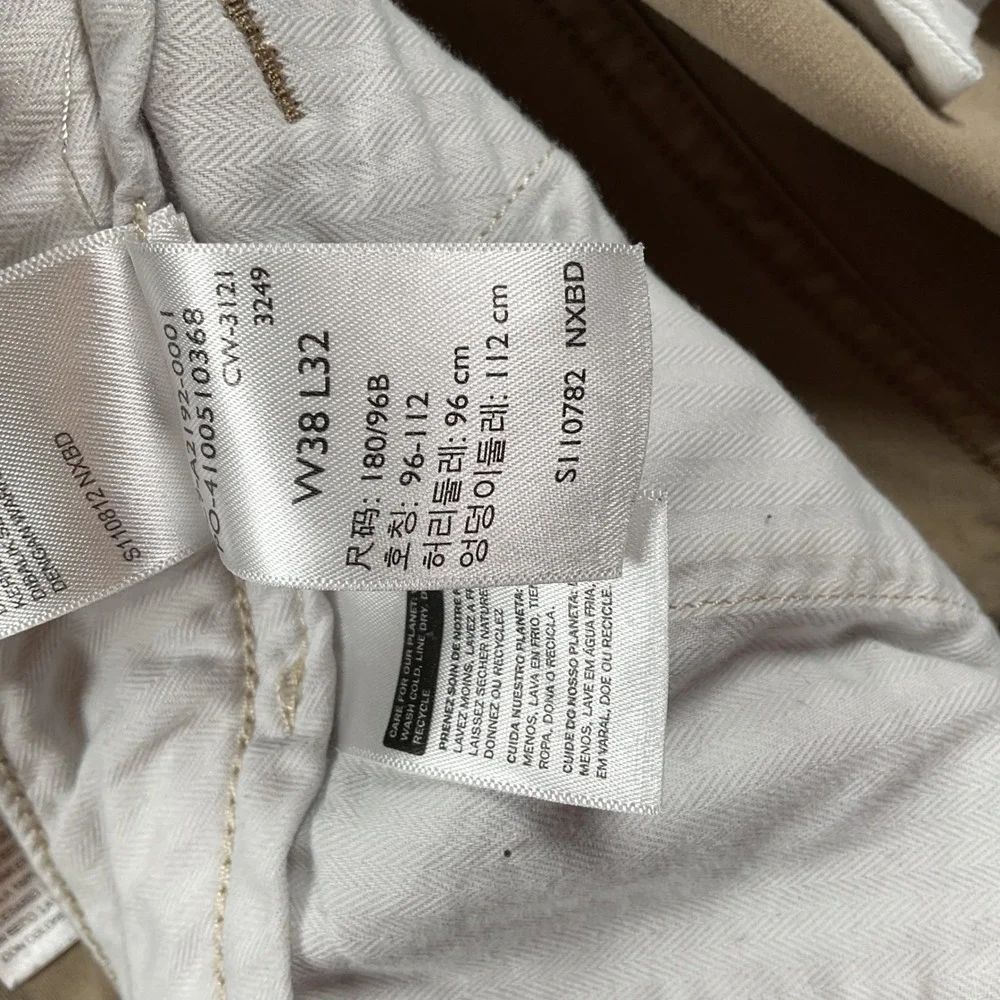 Levis XX Cargo Pants‎ Slim Fit Mens Khaki Tan W38 L32( measures 38 x 29)